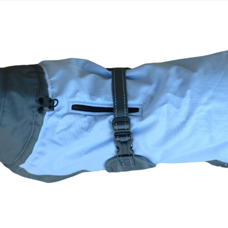 Load image into Gallery viewer, Henry Wagg Hydro Comfort Dog Coat – Cooling & Lightweight for Hot Weather