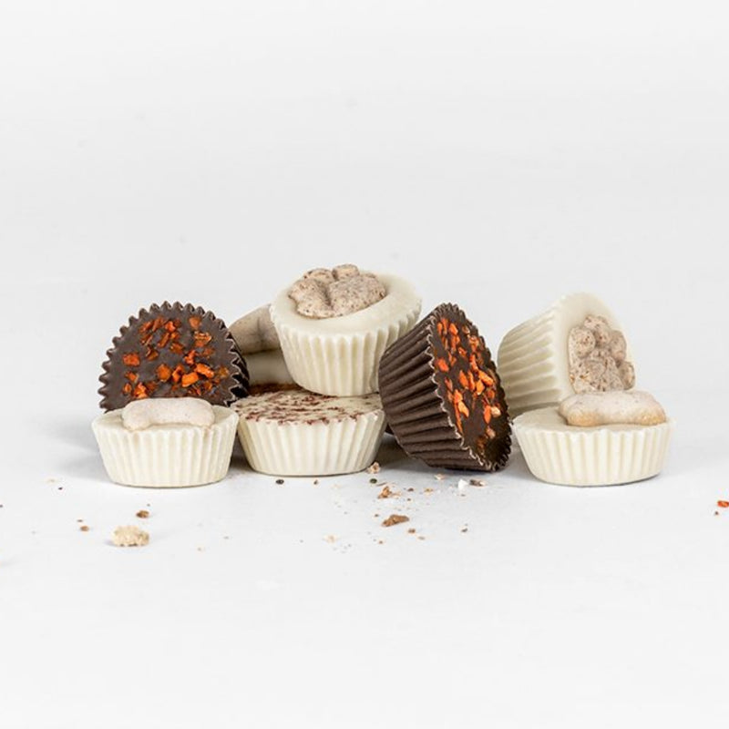 Load image into Gallery viewer, Ruffingtons Canine Cupcakes – 4‑Pack Artisan Dog Treats