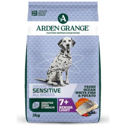 Arden Grange Sensitive Light/Senior Ocean White Fish & Potato 2kg – Hypoallergenic Dog Food for Older & Overweight Dogs