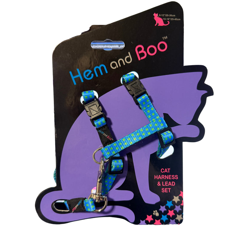 Load image into Gallery viewer, Spotty Cat Harness and Lead Set – Comfortable &amp; Secure for Daily Walks
