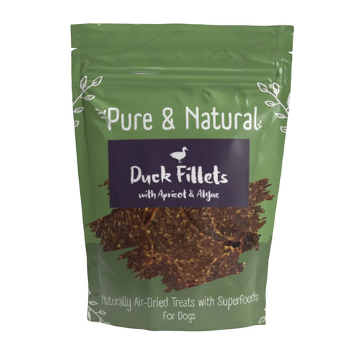 Pure & Natural Duck Fillets – high-protein, grain-free dog treats with apricot and algae for added nutrition.